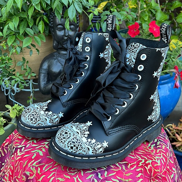 New Dr. Martens Pascal Henna Lace Boots - Picture 13 of 16